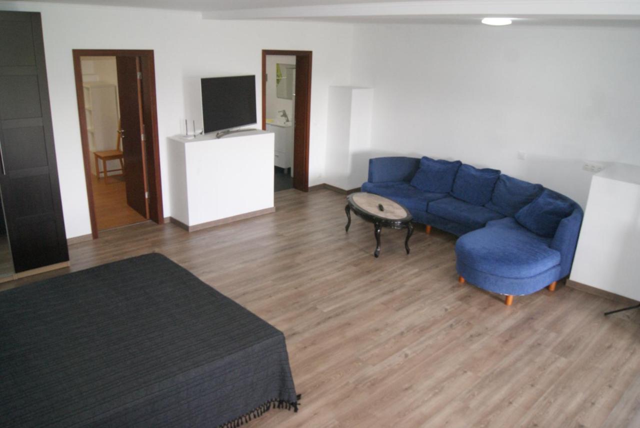 Apartamentos Praia Do Almoxarife Horta  Eksteriør bilde