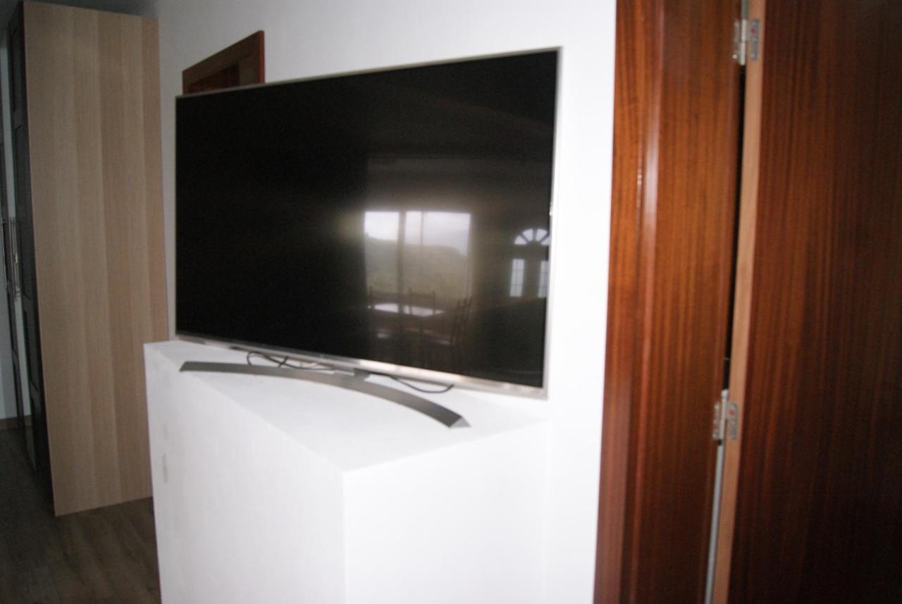 Apartamentos Praia Do Almoxarife Horta  Eksteriør bilde