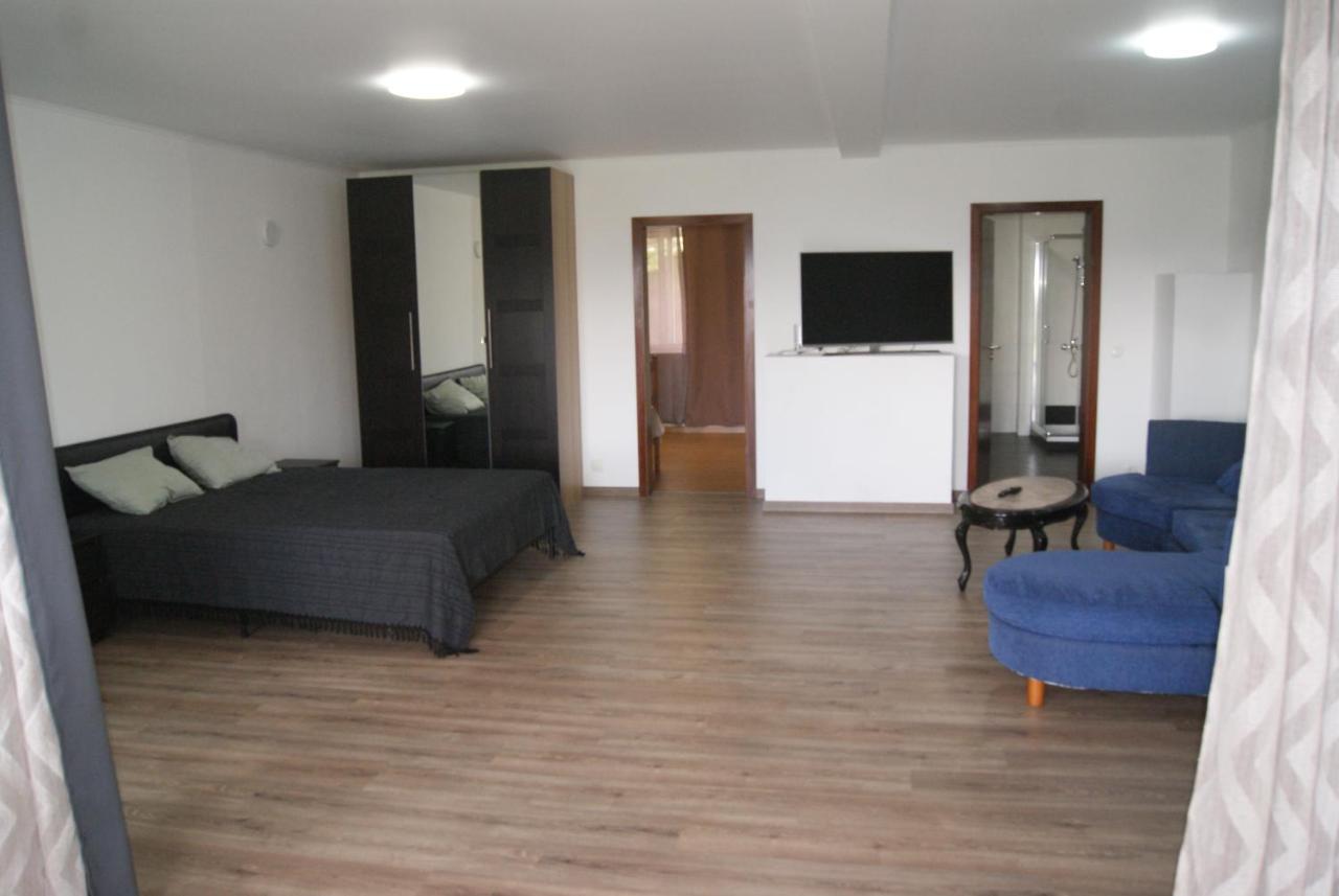 Apartamentos Praia Do Almoxarife Horta  Eksteriør bilde