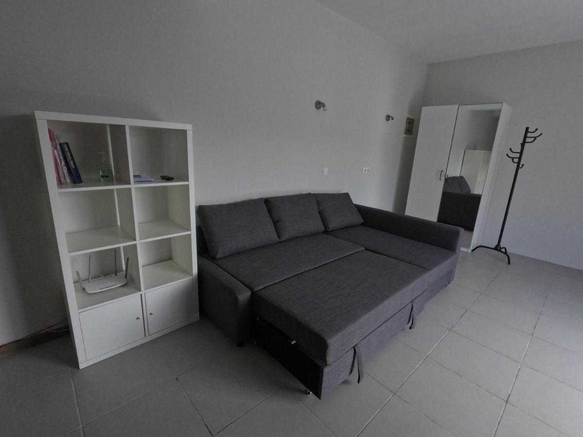 Apartamentos Praia Do Almoxarife Horta  Eksteriør bilde