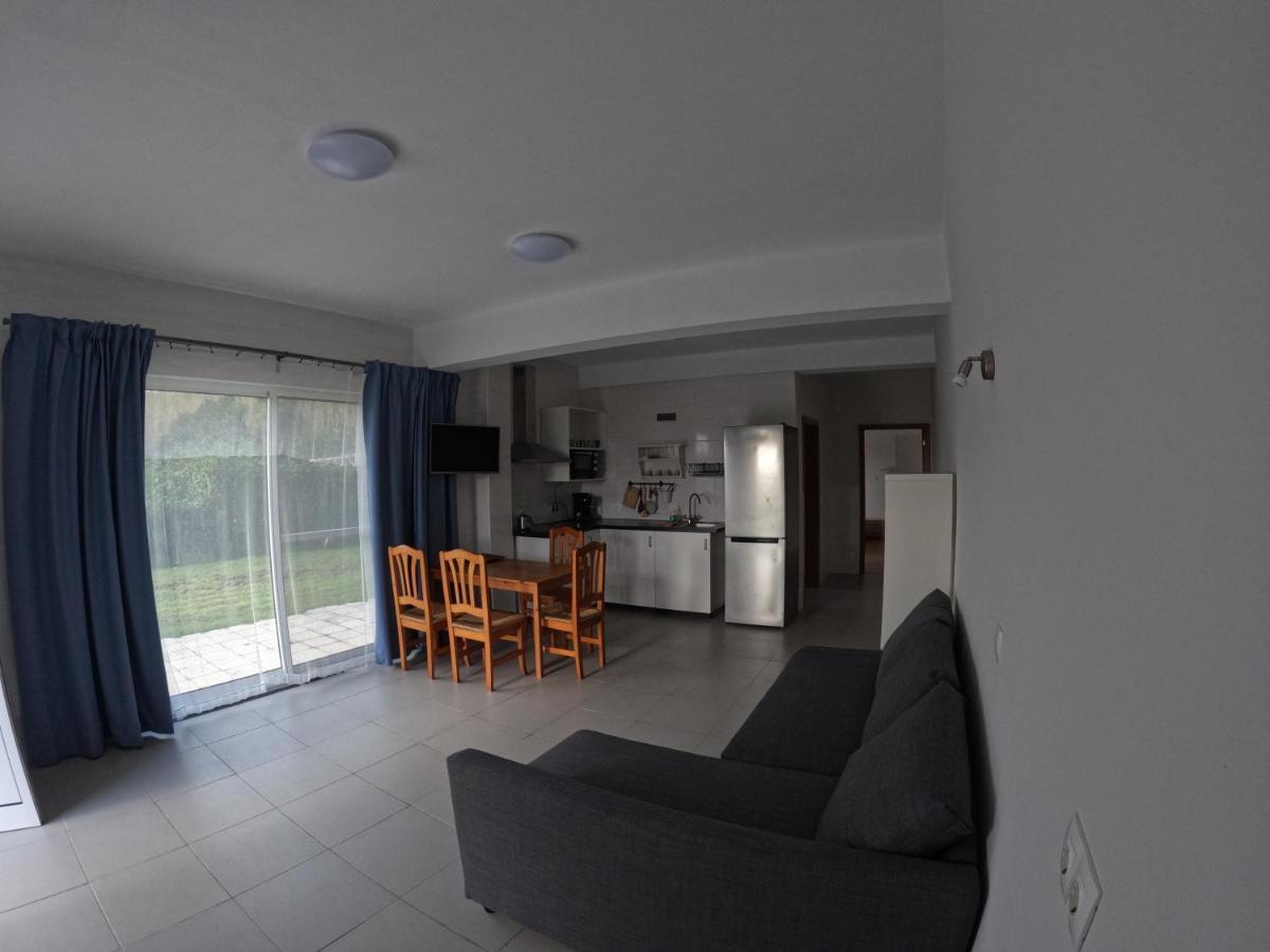 Apartamentos Praia Do Almoxarife Horta  Eksteriør bilde