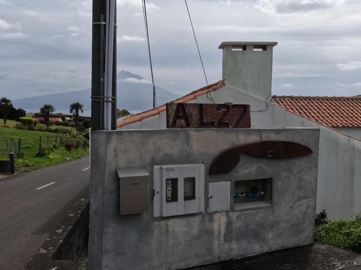 Apartamentos Praia Do Almoxarife Horta  Eksteriør bilde
